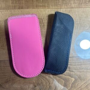 TWO Foxy Fix pen holders